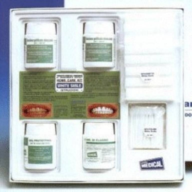 WHITESMILE KIT SBIANCANTE WHITESMILE KIT SBIANCANTE